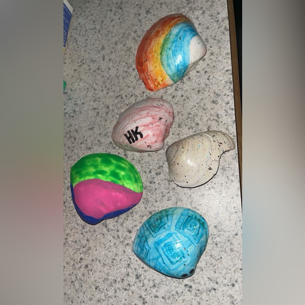 💝Free WITH PURCHASE💝 🎨🐚 Hand painted SeaShells 🐚🎨